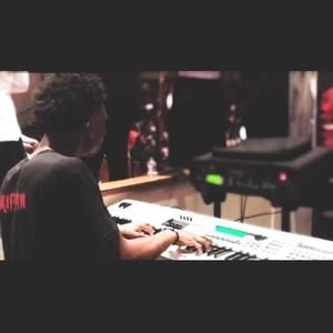 Meet your Posher, Myles